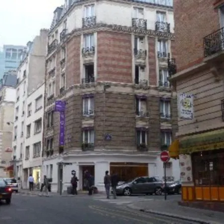 Отель Auriane Porte De Versailles 2*